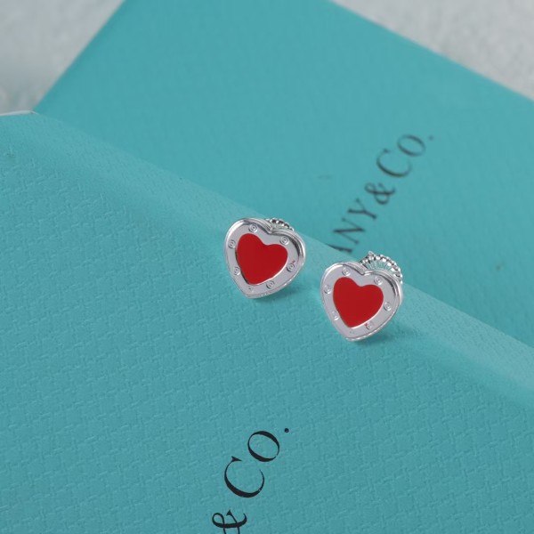 Classic Brand Tiffany Earrings Classic Love Earrings Factory Direct Sales Free Shipping
