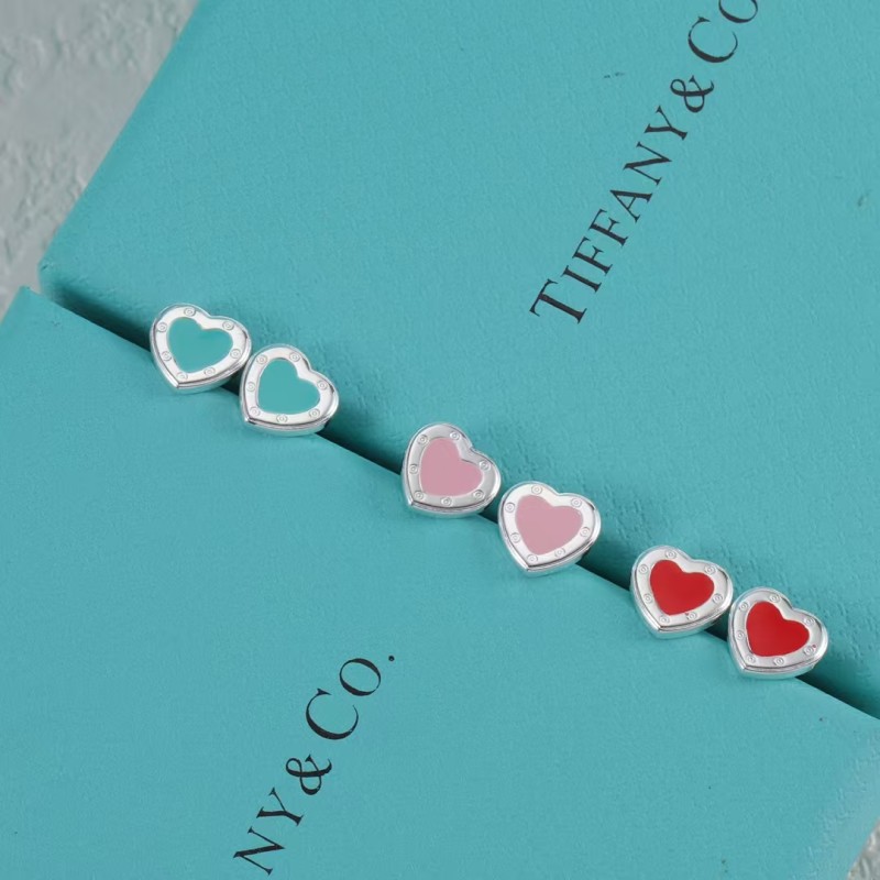 Classic Brand Tiffany Earrings Classic Love Earrings Factory Direct Sales Free Shipping
