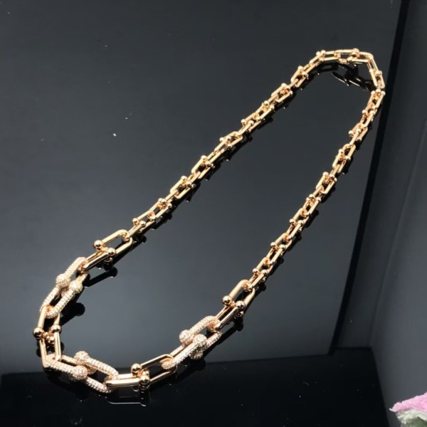 Classic Brand Tiffany Necklace New Diamond Inlaid Horseshoe Double U Bamboo Knot Necklace Factory Direct Sales Free Shipping