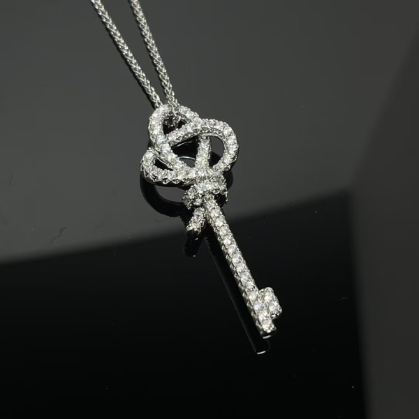 Classic Brand Tiffany Necklace New woven rope knot full diamond key necklace Factory Direct Sales Free Shipping