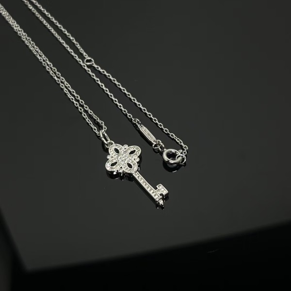 Classic Brand Tiffany Necklace New Mini Key Necklace Factory Direct Sales Free Shipping