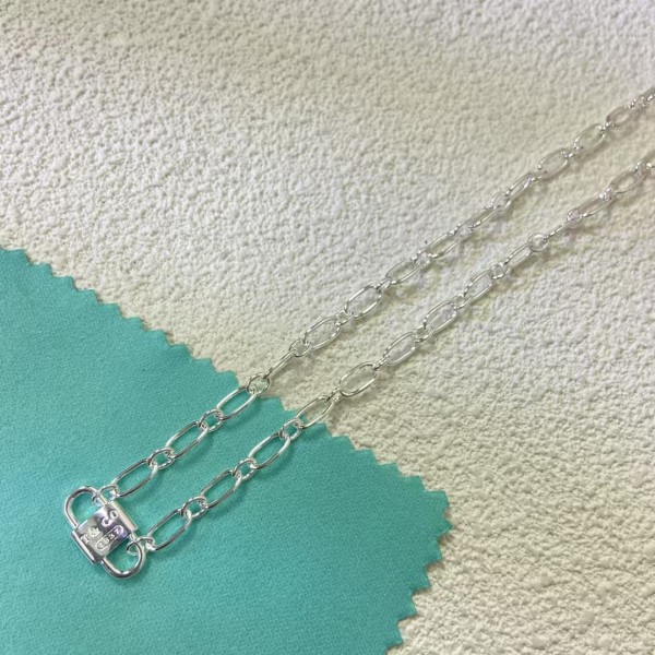 Classic Brand Tiffany Necklace New lock necklace Factory Direct Sales Free Shipping