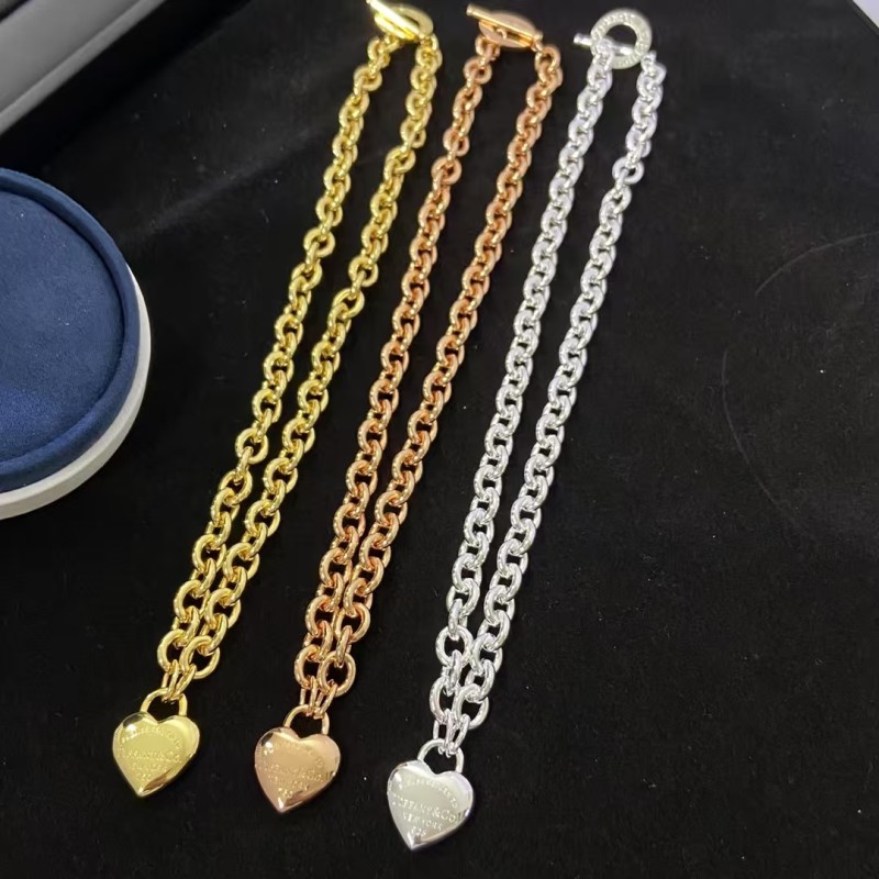Classic Brand Tiffany Necklace New 3D Love Necklace Factory Direct Sales Free Shipping