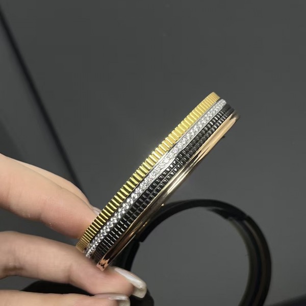 Classic brand Boucheron High version diamond studded gear bracelet Factory Direct Sales with Free Shipping 