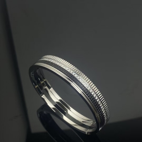 Classic brand Boucheron High version diamond studded gear bracelet Factory Direct Sales with Free Shipping