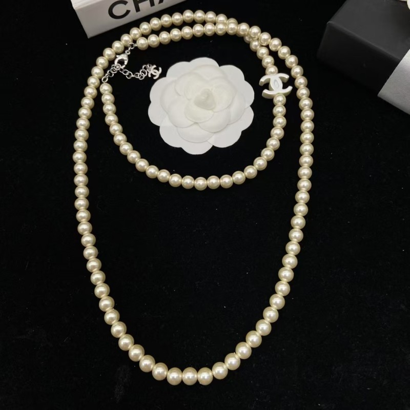 Classic brand Chanel necklace New Double C Pearl Necklace factory direct sales free shipping