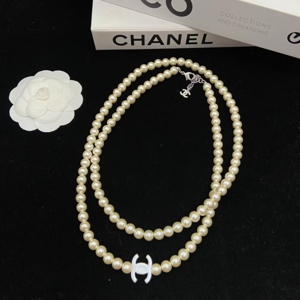 Classic brand Chanel necklace New Double C Pearl Necklace factory direct sales free shipping 