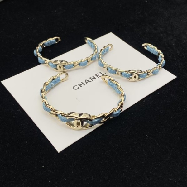 Classic brand Chanel bracelet New bracelet three piece set factory direct sales free shipping 