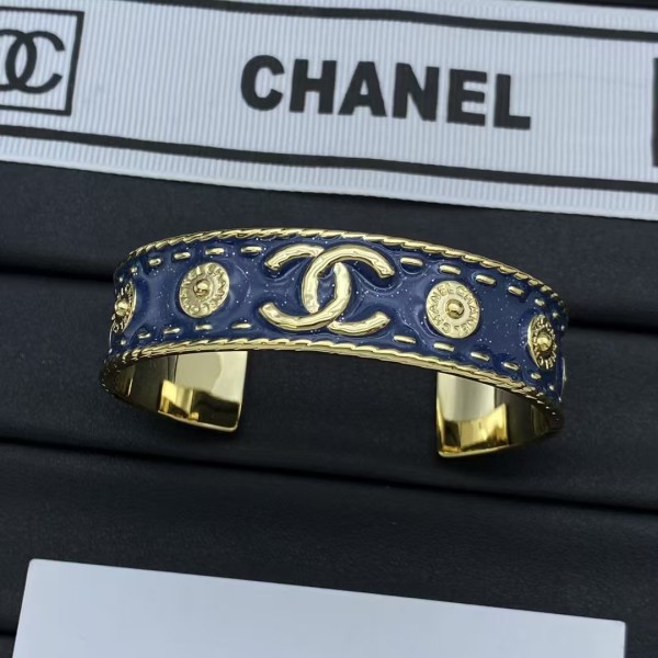 Classic brand Chanel bracelet New Fashion Bracelet factory direct sales free shipping