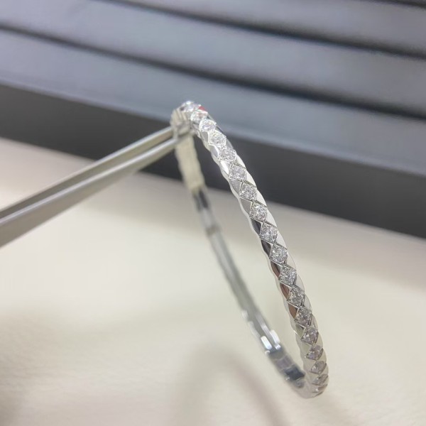 Classic brand Chanel bracelet New Full Diamond Narrow Edition Diamond Grid Bracelet factory direct sales free shipping