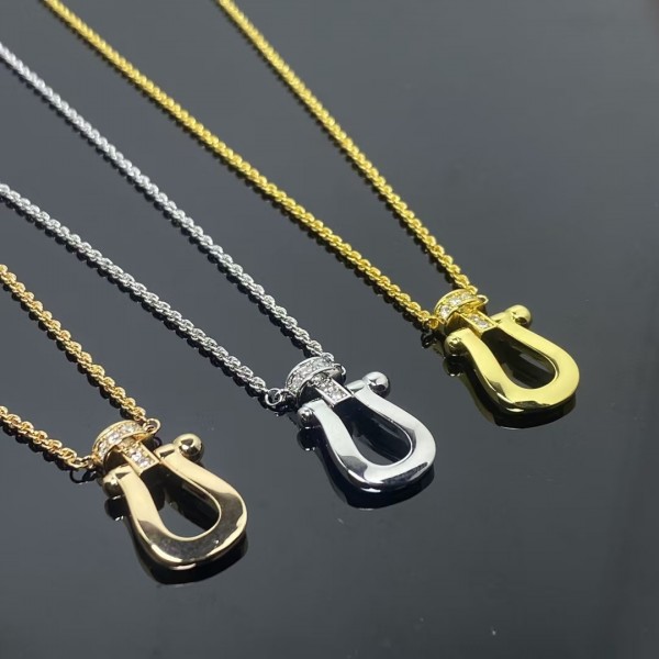 Light luxury brand FRED New Thick Chain Half Diamond Horseshoe Necklace Factory Direct Sales Free Shipping