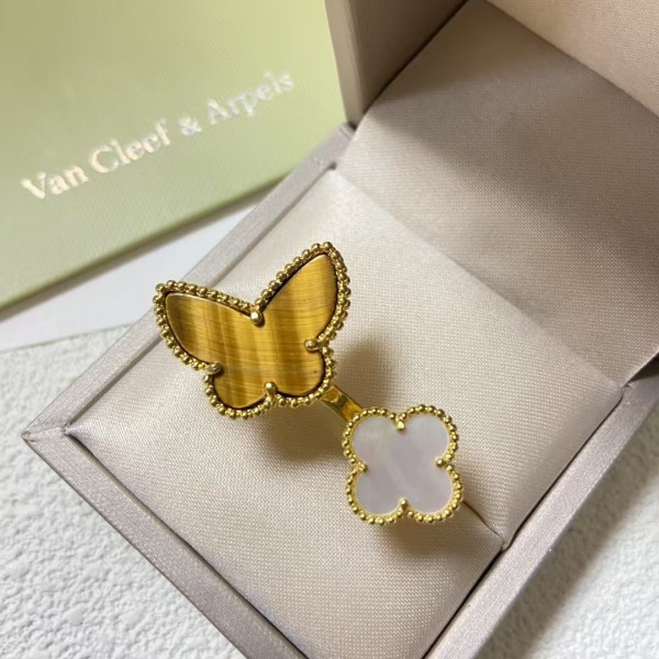 Classic brand Van Cleef&Arpels New Butterfly Clover Two Flower Ring factory direct sales free shipping 